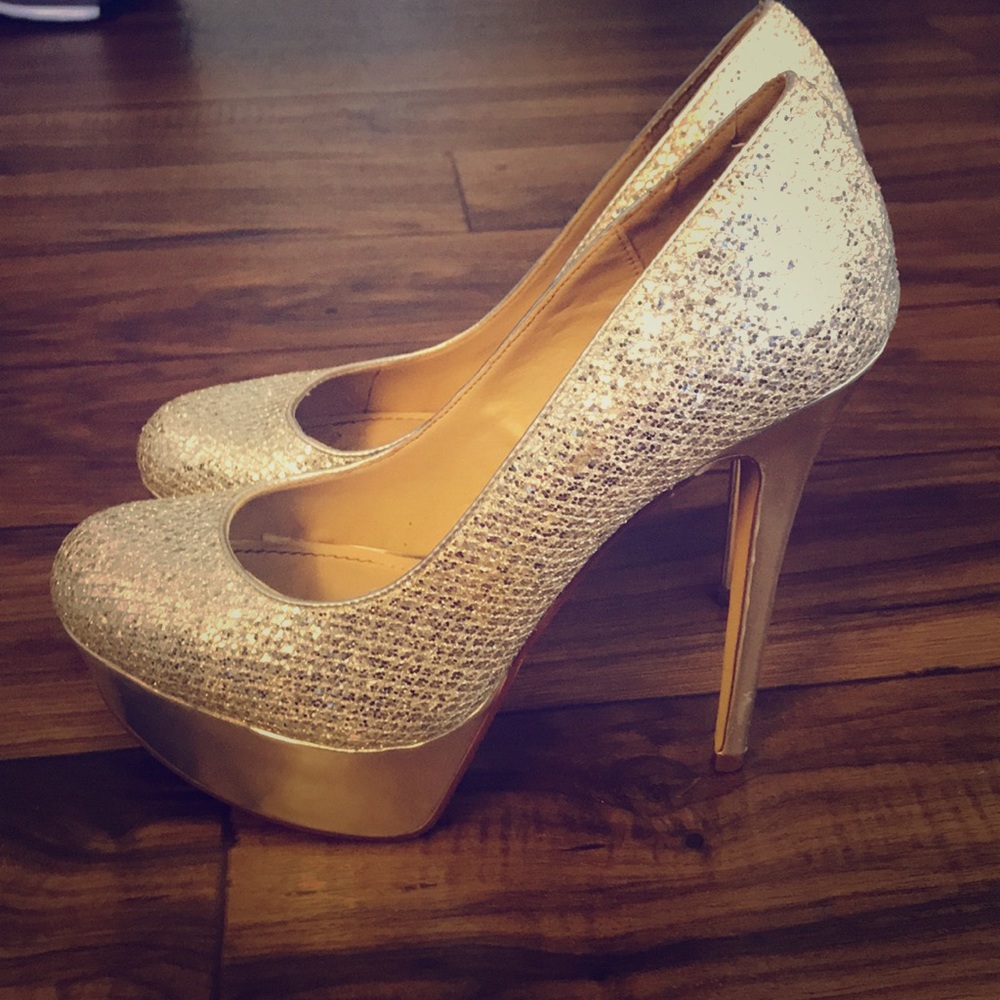 Aldo silver heels
